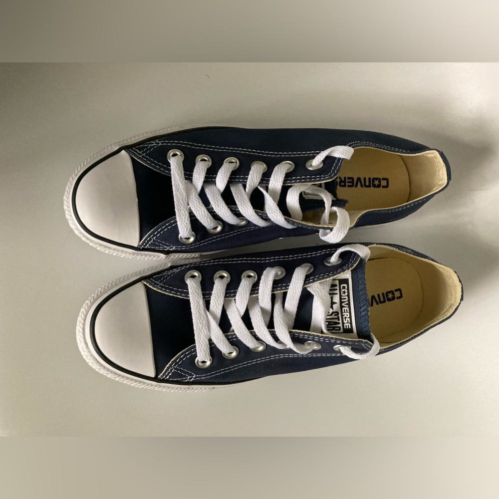 Brand new Navy blue converse